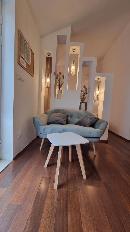 Holiday Home Gabi Рогозниця Екстер'єр фото