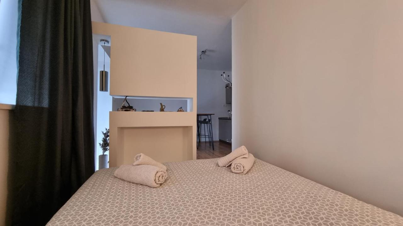 Holiday Home Gabi Рогозниця Екстер'єр фото