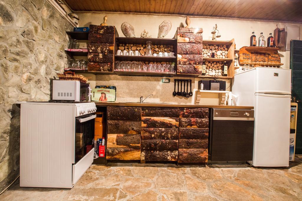 Holiday Home Gabi Рогозниця Екстер'єр фото